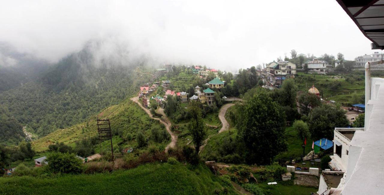 Dlx Stay In Naddi Dharamshala Luaran gambar