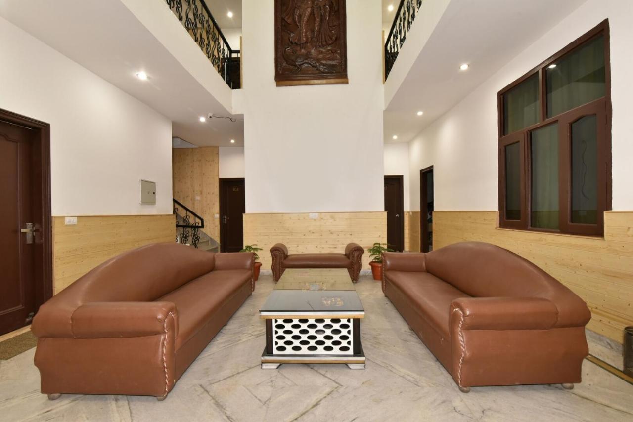 Dlx Stay In Naddi Dharamshala Luaran gambar
